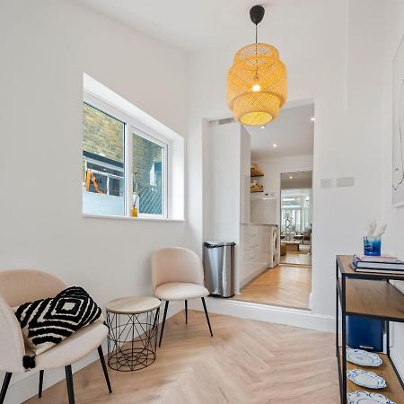 Pass The Keys 3 Bed Scandi Heaven Minutes From The Beach Whitstable Buitenkant foto