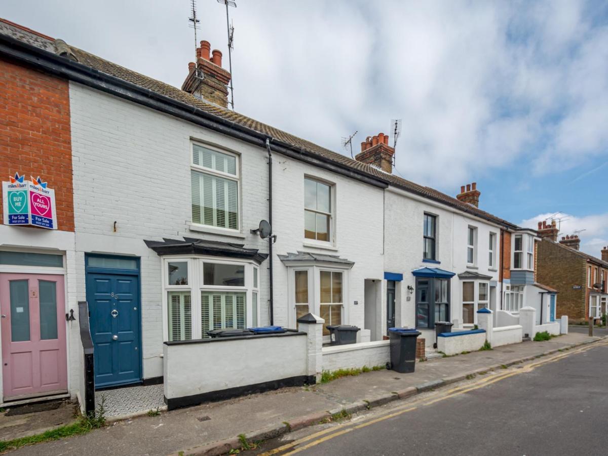 Pass The Keys 3 Bed Scandi Heaven Minutes From The Beach Whitstable Buitenkant foto